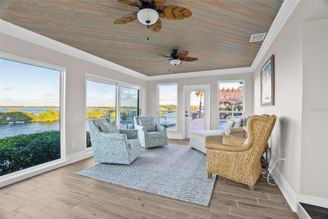 5791 Westshore Drive, New Port Richey, FL 34652 Photo