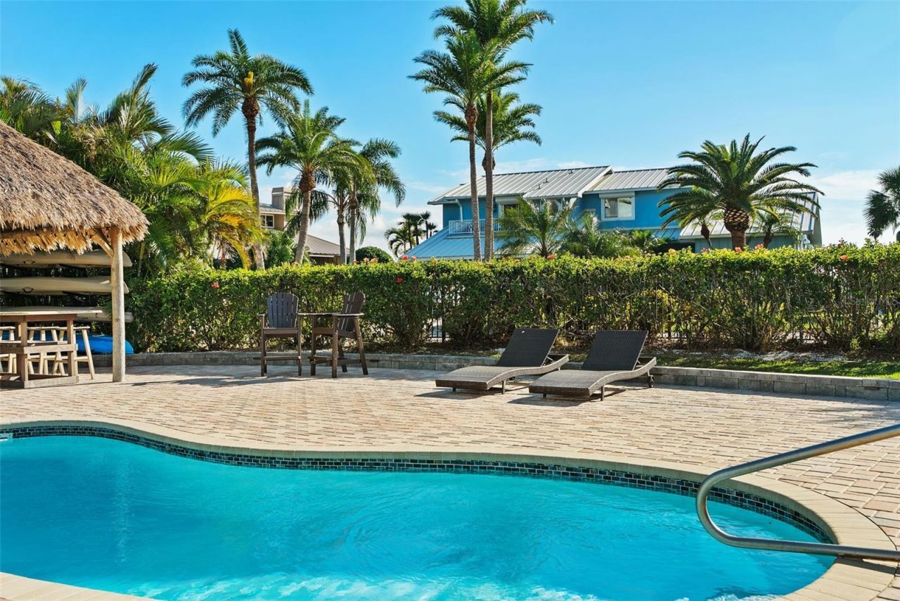 5791 Westshore Drive, New Port Richey, FL 34652 Photo