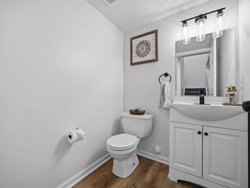 7502 Canal Highlands Boulevard, Canal Winchester, OH 43110 Photo 26