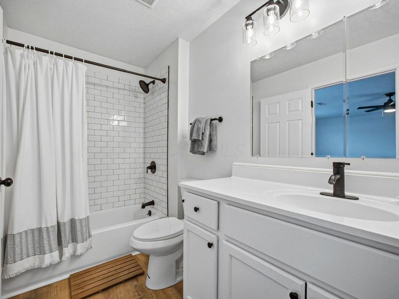 7502 Canal Highlands Boulevard, Canal Winchester, OH 43110 Photo 32