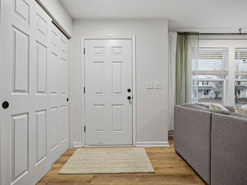 7502 Canal Highlands Boulevard, Canal Winchester, OH 43110 Photo 5