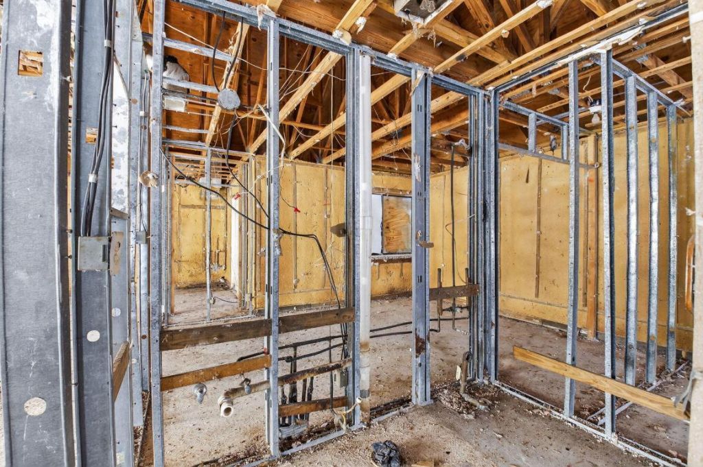 905 NW 21st Way, Delray Beach, FL 33445 Photo