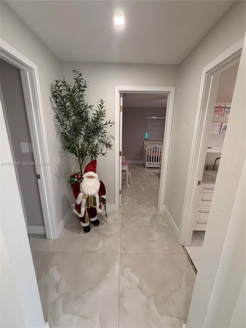 4841 NW 19th St, Lauderhill, FL 33313 Photo