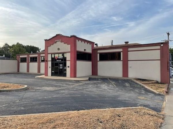 401 N 12th Street, St Joseph, MO 64501