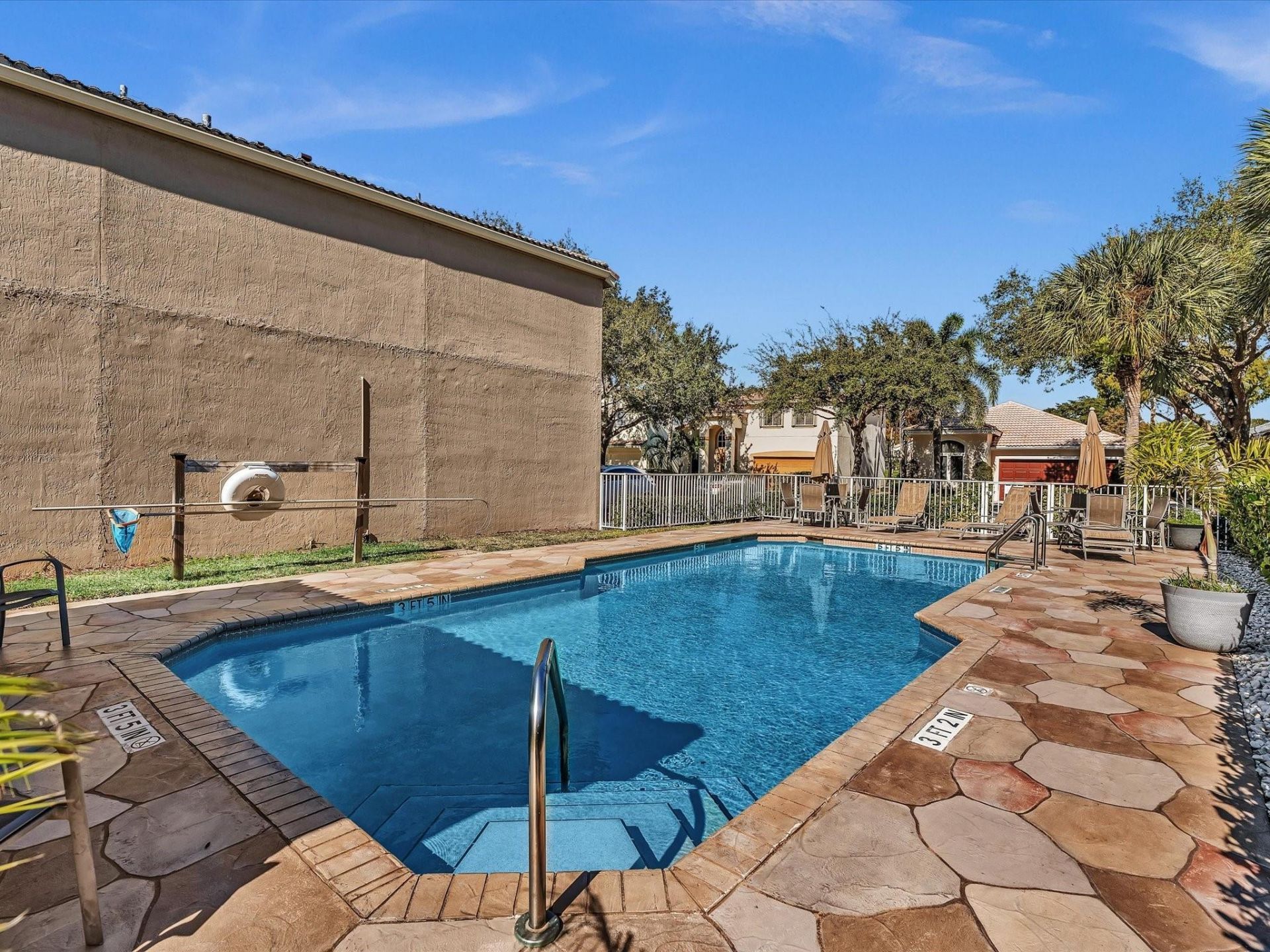 1449 Banyan Circle, Pompano Beach, FL 33069 Photo