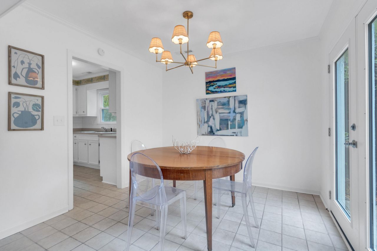 670 Poaug Lane Photo 11