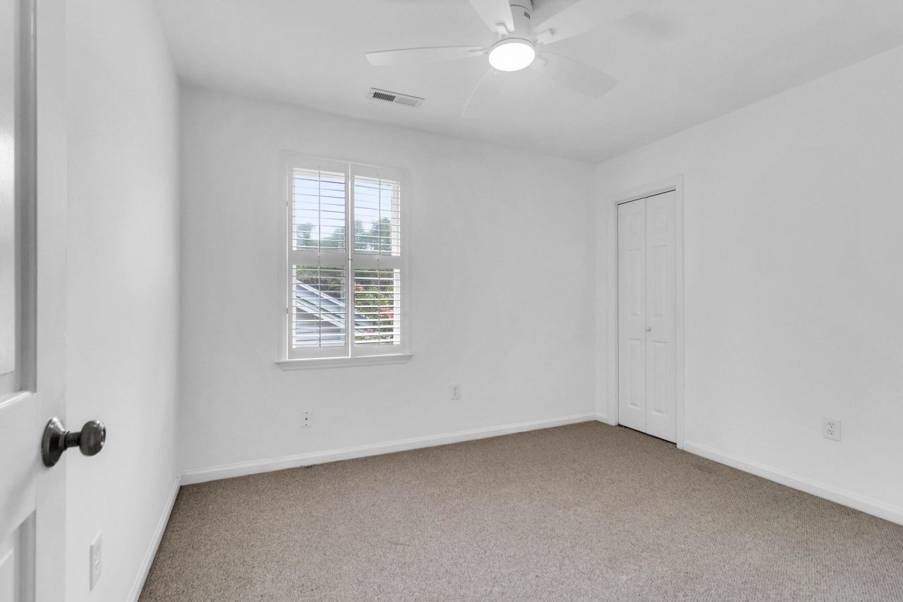 670 Poaug Lane Photo 21