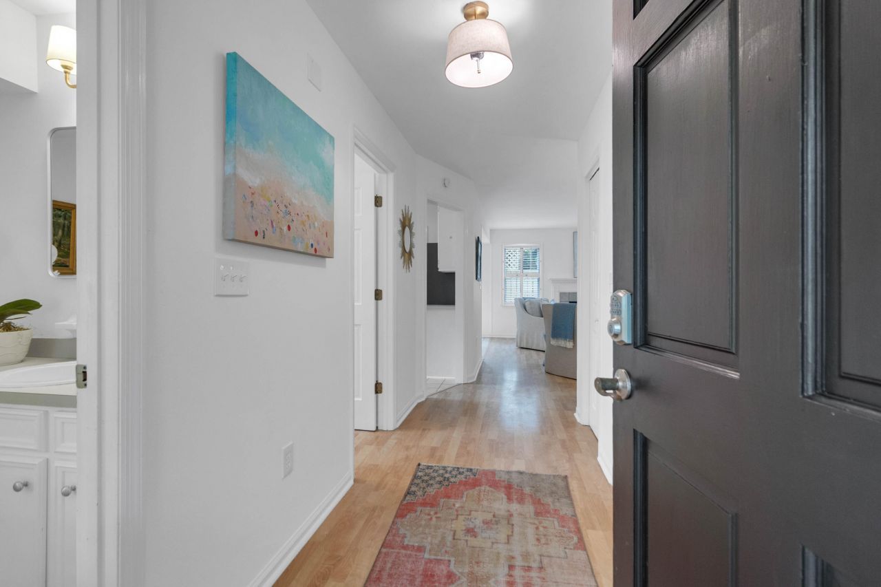 670 Poaug Lane Photo 3