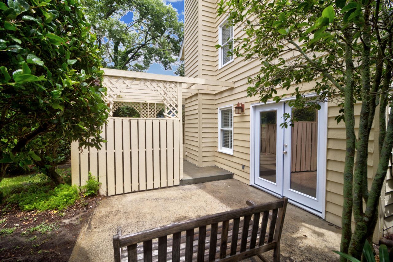 670 Poaug Lane Photo 30