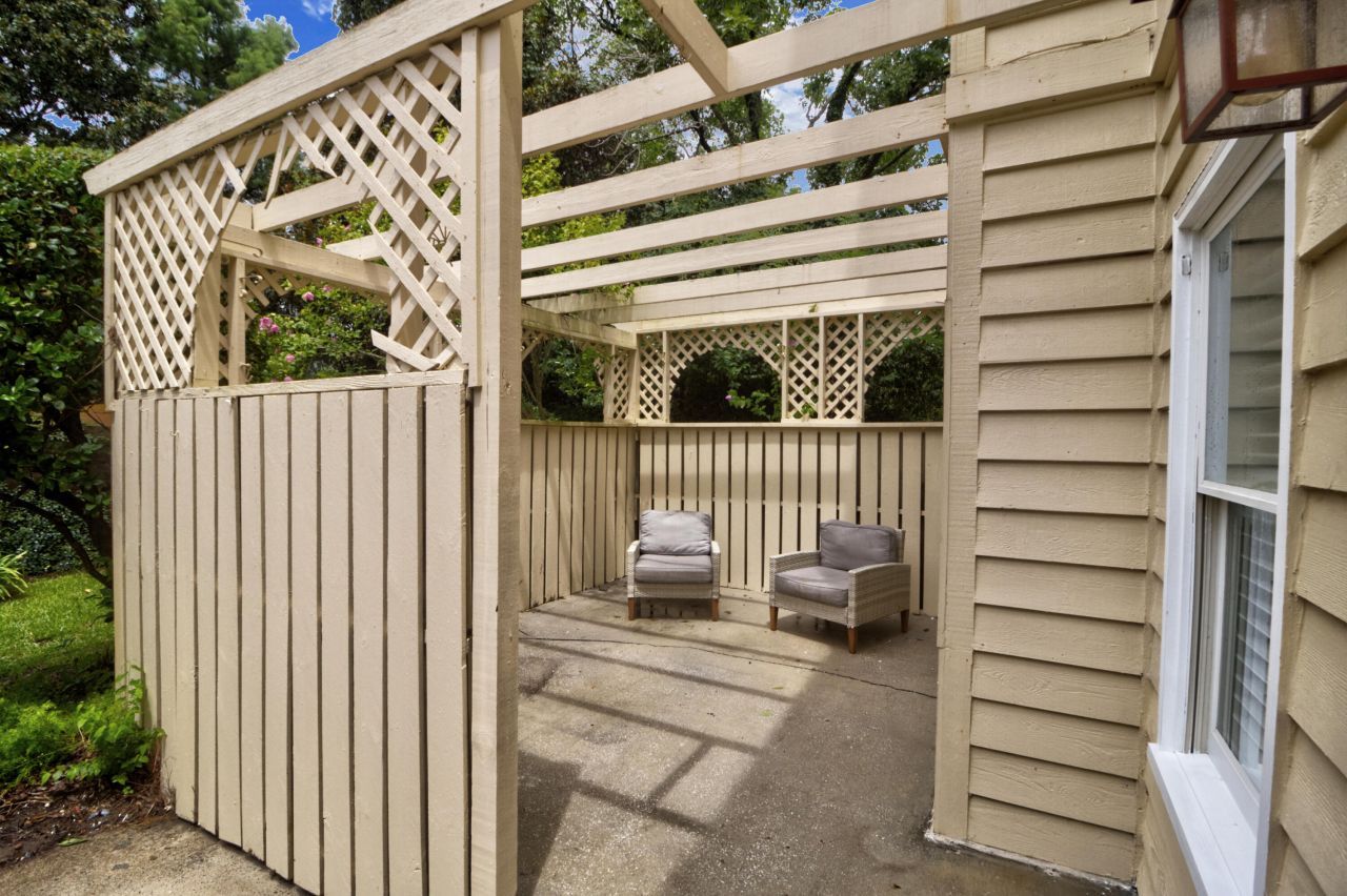 670 Poaug Lane Photo 31