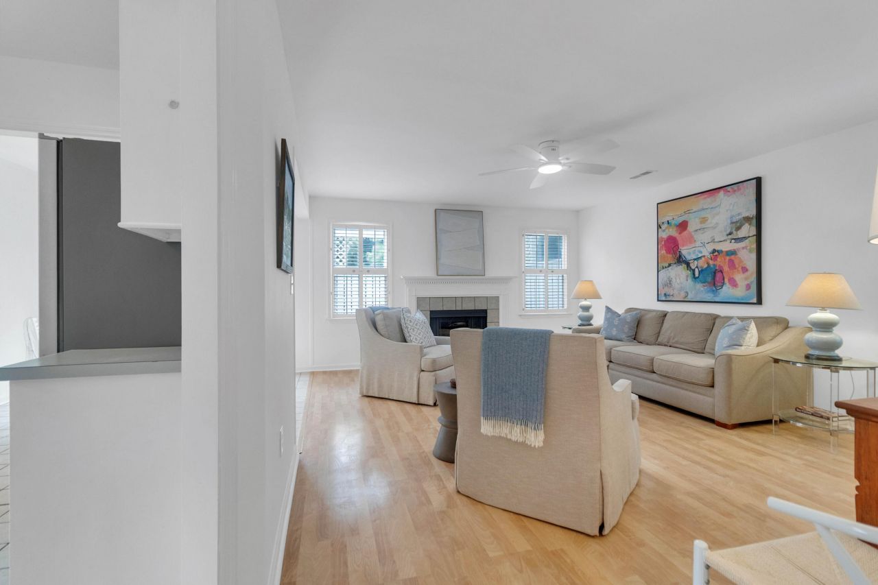 670 Poaug Lane Photo 7