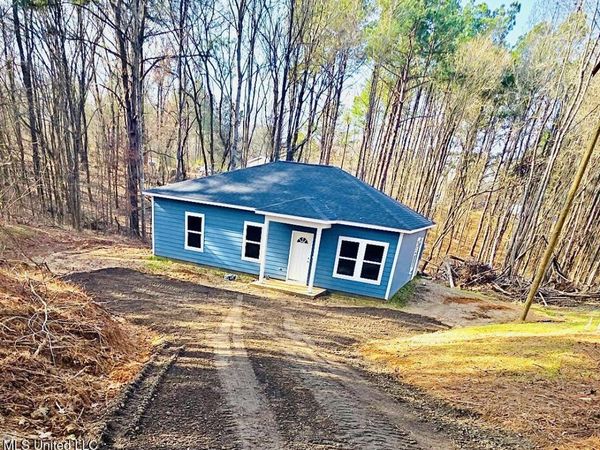 460 Magnolia Circle, Sarah, MS 38665