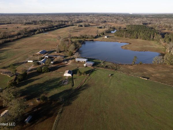 Mississippi 35 , Kosciusko, MS 39090