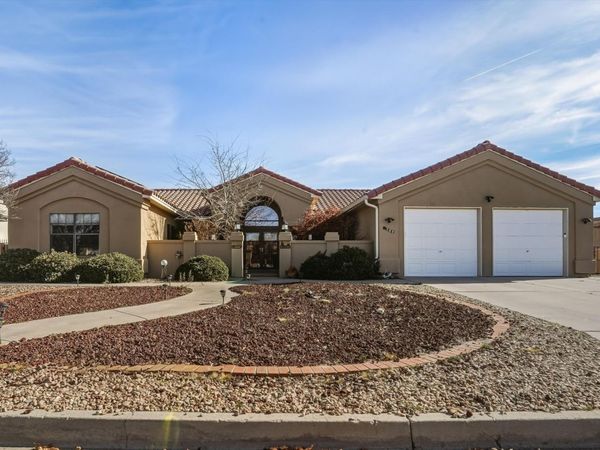 500 Nicklaus Drive SE, Rio Rancho, NM 87124