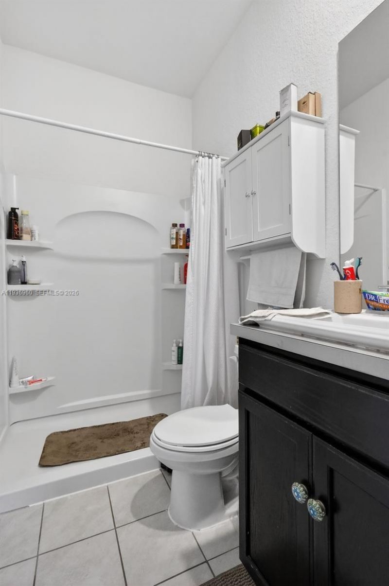 2805 NW 180th St , Miami Gardens, FL 33056 Photo