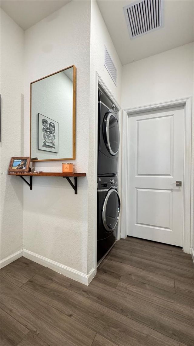 2805 NW 180th St , Miami Gardens, FL 33056 Photo