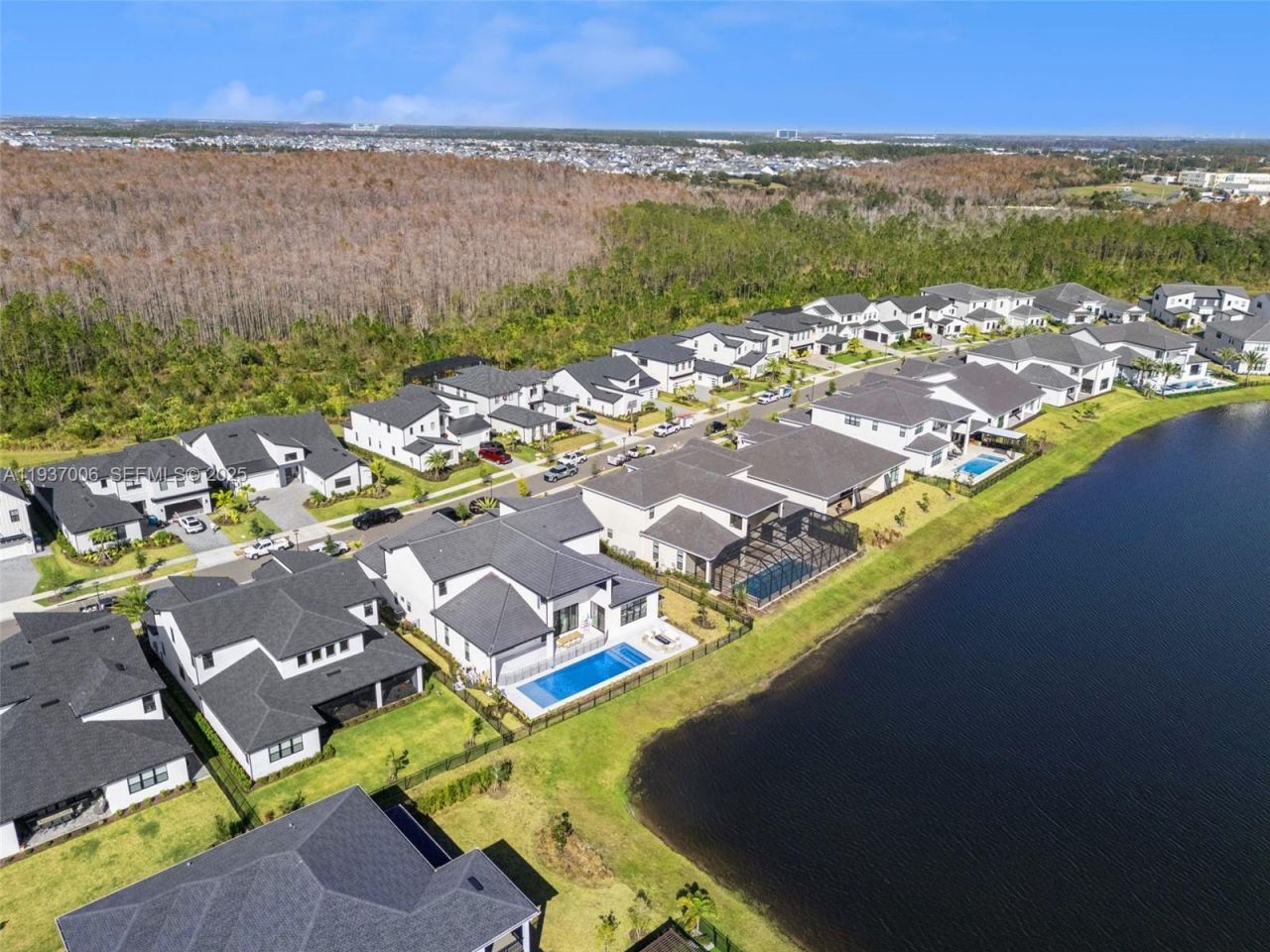 9720 Laurel Berry Drive, Orlando, FL 32827 Photo