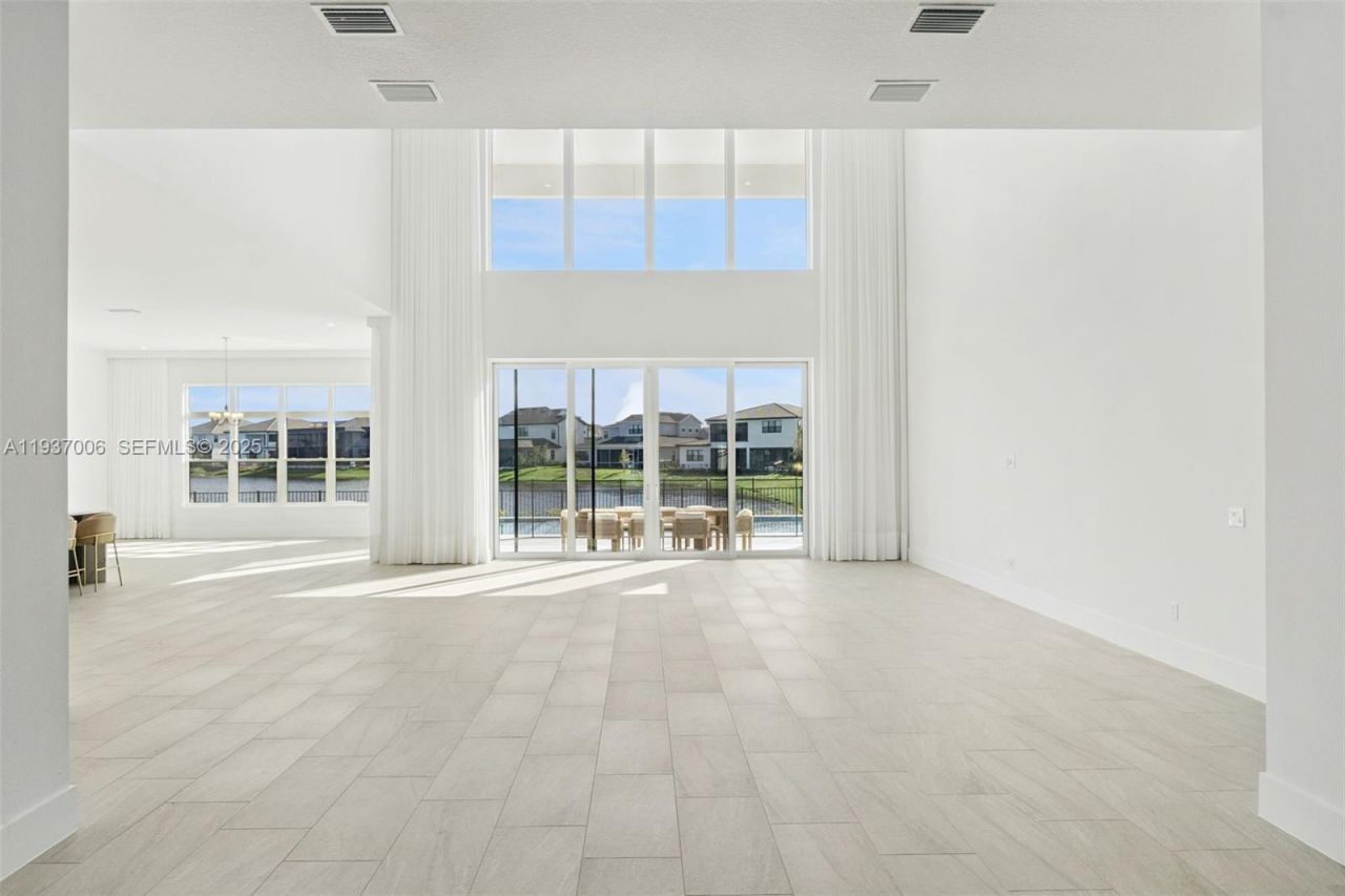 9720 Laurel Berry Drive, Orlando, FL 32827 Photo