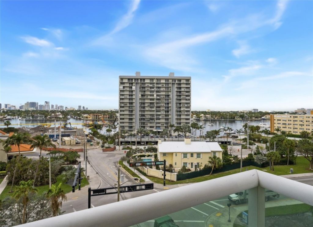101 S Fort Lauderdale Beach Boulevard, Unit 706, Fort Lauderdale, FL 33316 Photo