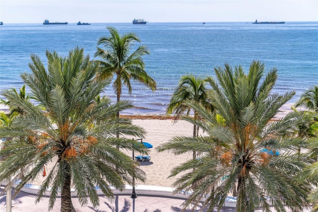 101 S Fort Lauderdale Beach Boulevard, Unit 706, Fort Lauderdale, FL 33316 Photo