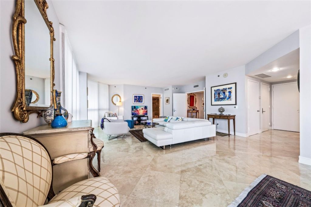 101 S Fort Lauderdale Beach Boulevard, Unit 706, Fort Lauderdale, FL 33316 Photo