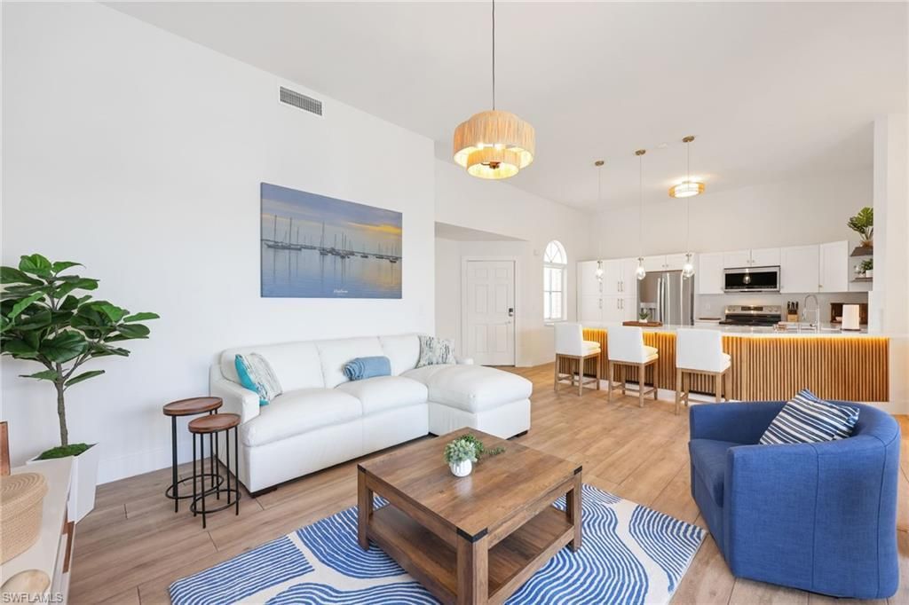 2711 Citrus Lake Dr, Unit F305, Naples, FL 34109 Photo