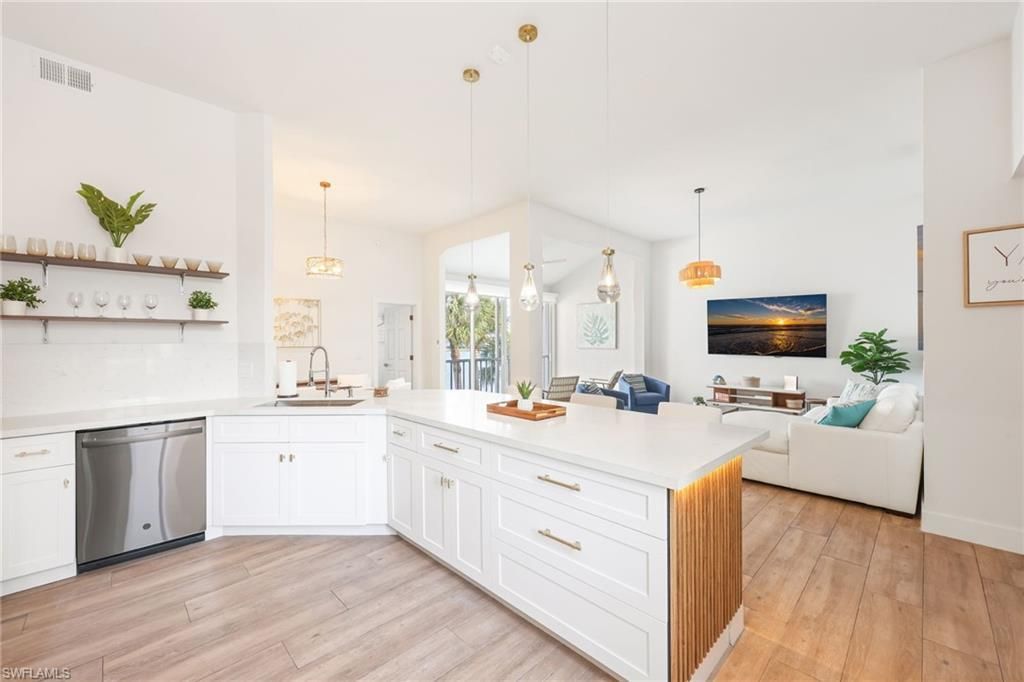 2711 Citrus Lake Dr, Unit F305, Naples, FL 34109 Photo