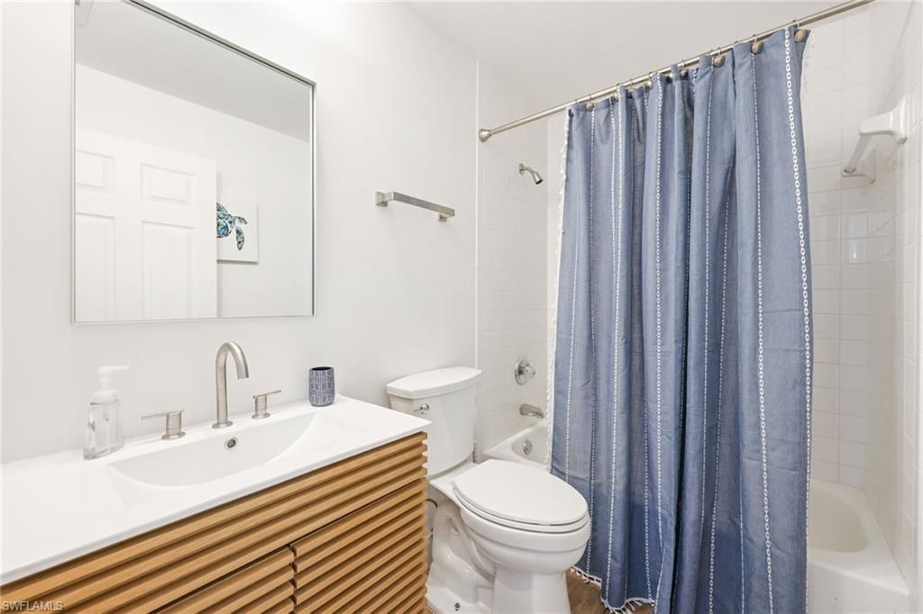 2711 Citrus Lake Dr, Unit F305, Naples, FL 34109 Photo