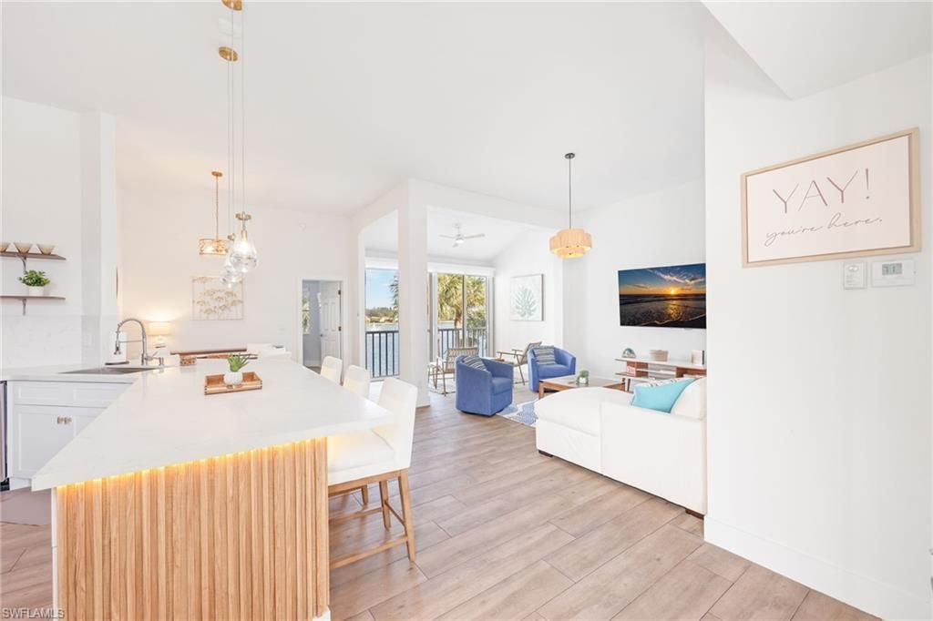 2711 Citrus Lake Dr, Unit F305, Naples, FL 34109 Photo