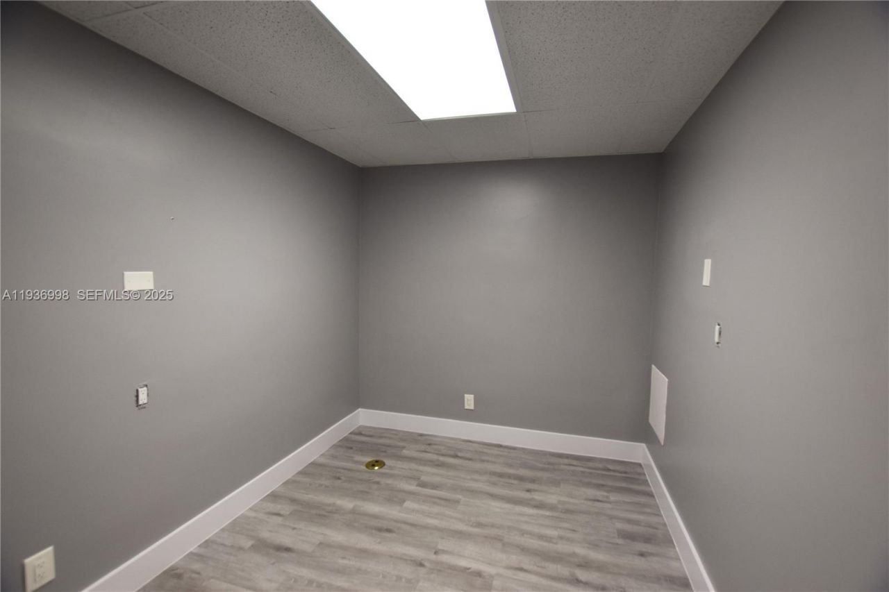 3911 Hollywood Blvd, Unit 106, Hollywood, FL 33021 Photo