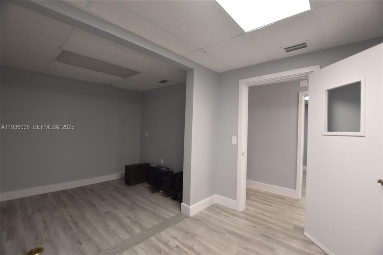 3911 Hollywood Blvd, Unit 106, Hollywood, FL 33021 Photo