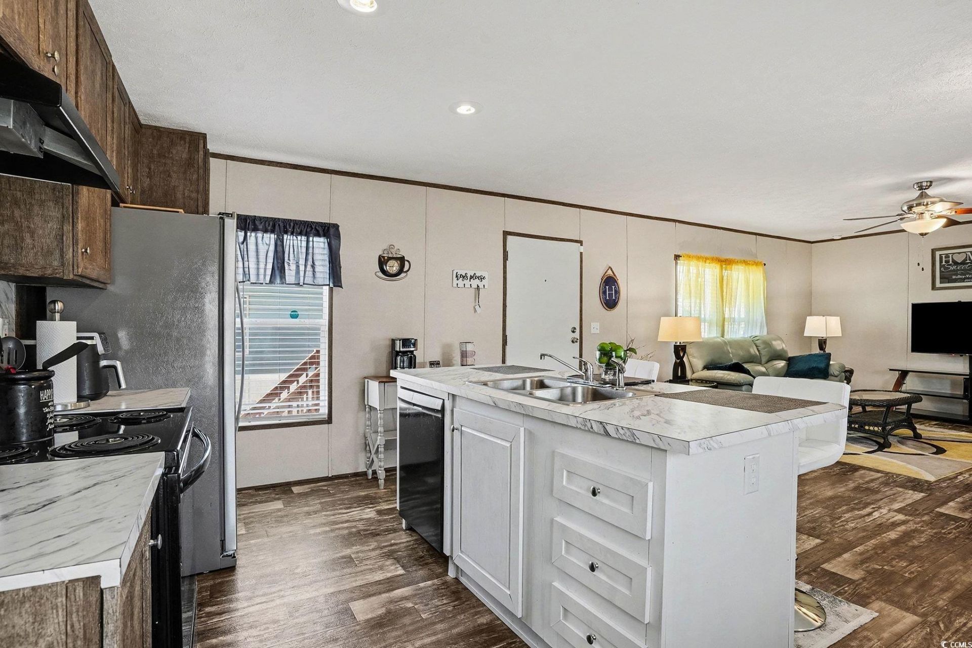 1324 Toucan Dr. Photo 11