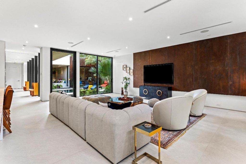 1106 N Swinton Avenue, Delray Beach, FL 33444 Photo