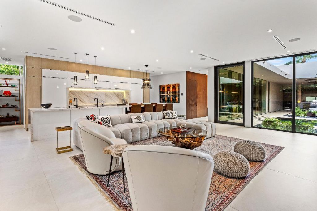 1106 N Swinton Avenue, Delray Beach, FL 33444 Photo