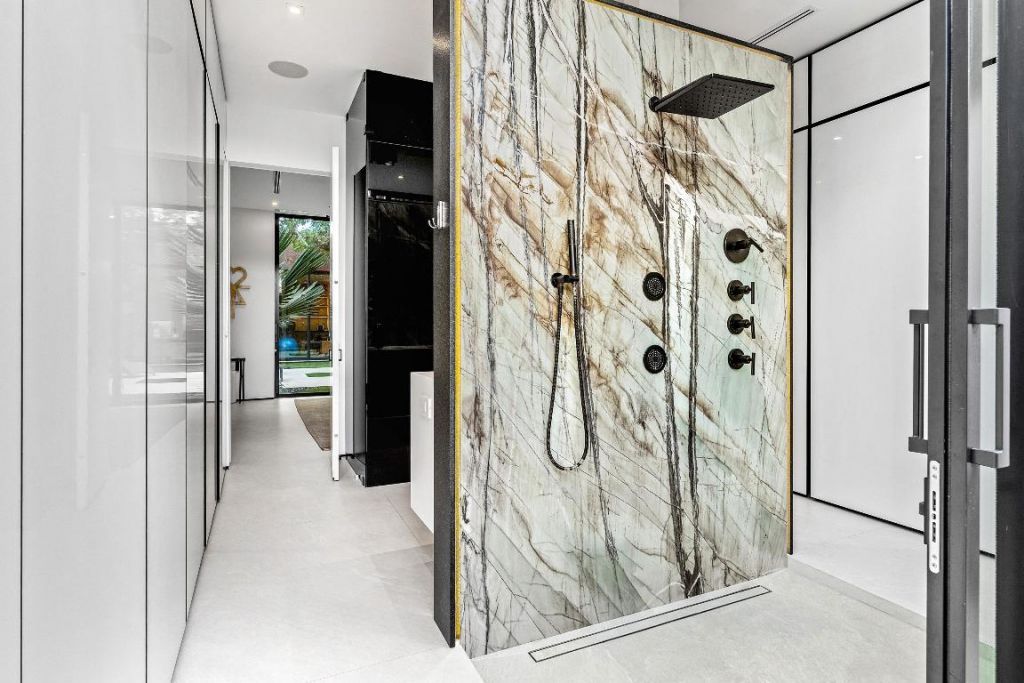 1106 N Swinton Avenue, Delray Beach, FL 33444 Photo