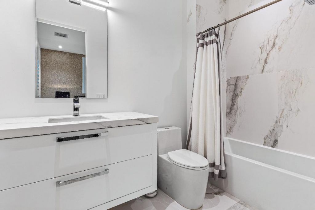 1106 N Swinton Avenue, Delray Beach, FL 33444 Photo