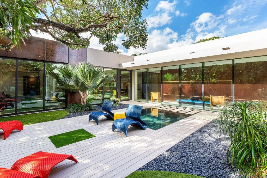 1106 N Swinton Avenue, Delray Beach, FL 33444 Photo