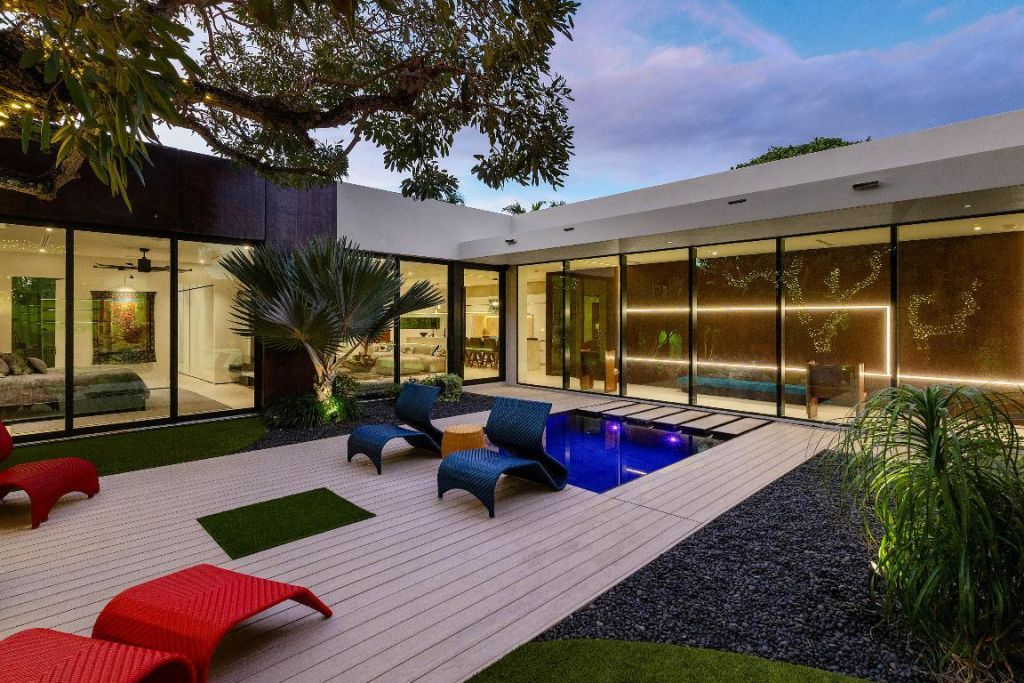 1106 N Swinton Avenue, Delray Beach, FL 33444 Photo