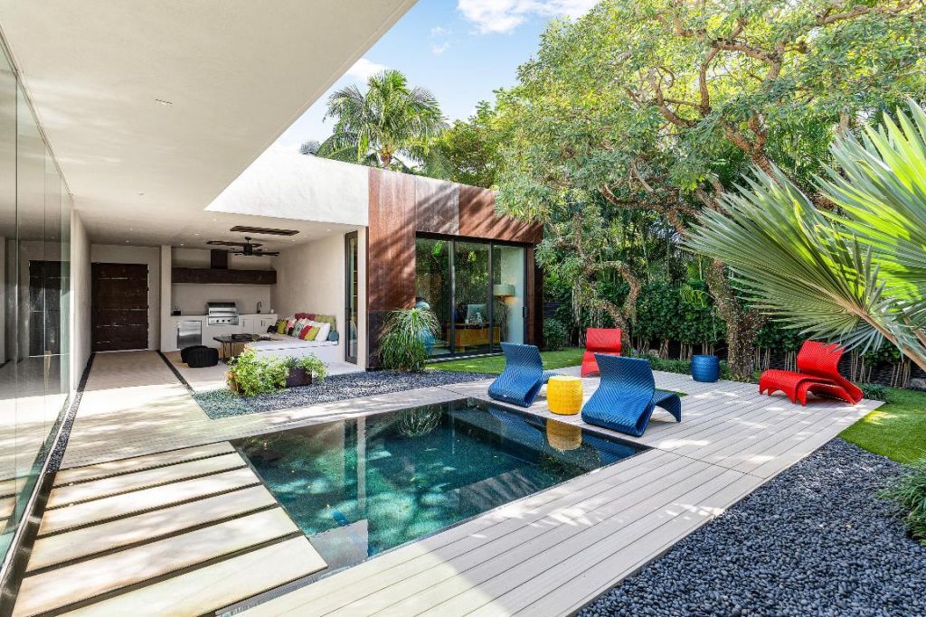 1106 N Swinton Avenue, Delray Beach, FL 33444 Photo