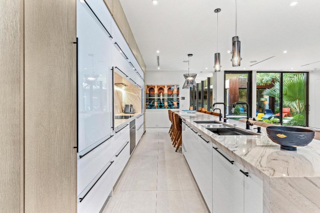 1106 N Swinton Avenue, Delray Beach, FL 33444 Photo