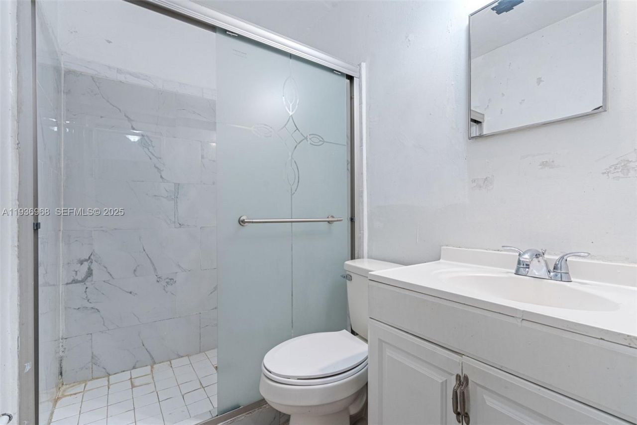 20520 NW 21st Ave, Miami Gardens, FL 33056 Photo