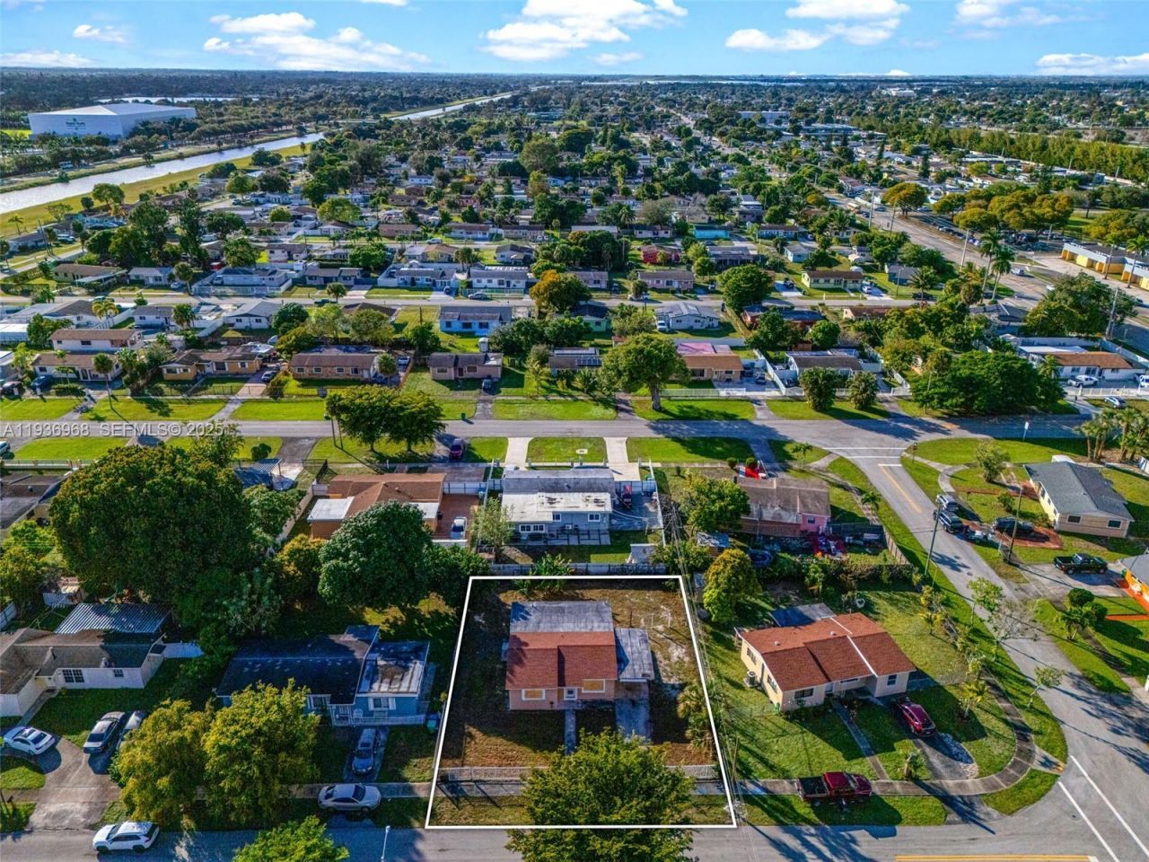 20520 NW 21st Ave, Miami Gardens, FL 33056 Photo