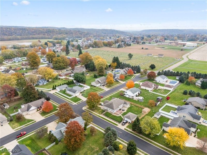 635 Quinten Avenue NW, Strasburg, OH 44680 Photo 14