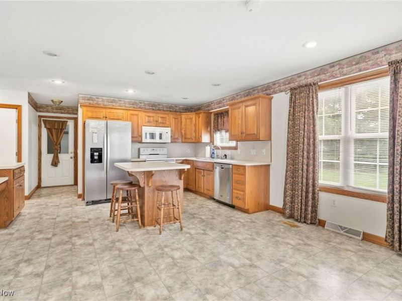 635 Quinten Avenue NW, Strasburg, OH 44680 Photo 27