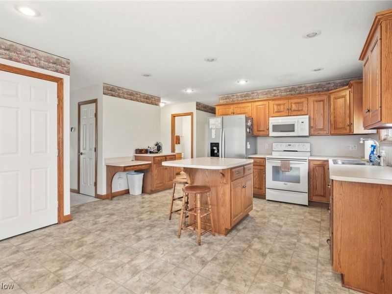 635 Quinten Avenue NW, Strasburg, OH 44680 Photo 29