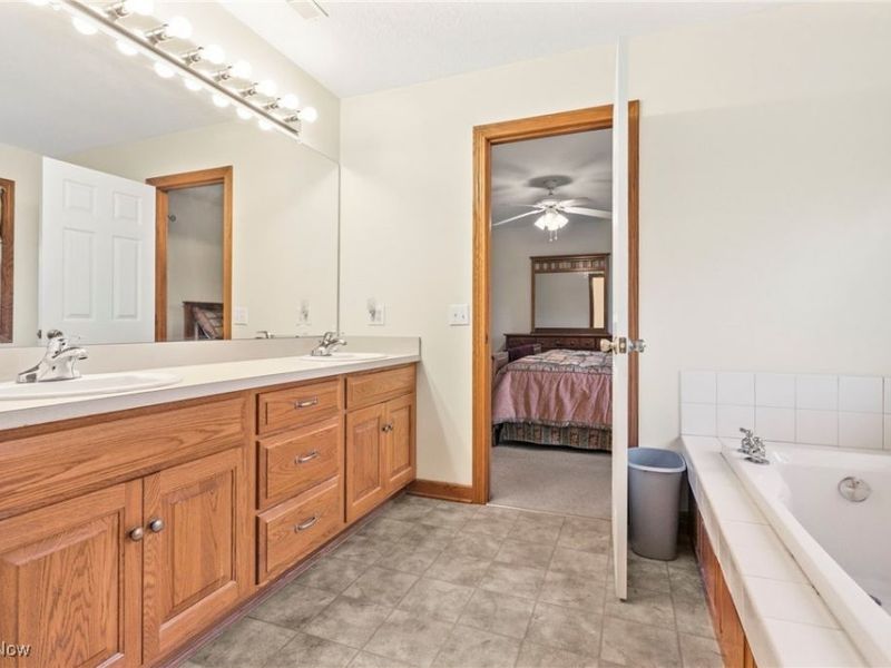 635 Quinten Avenue NW, Strasburg, OH 44680 Photo 38