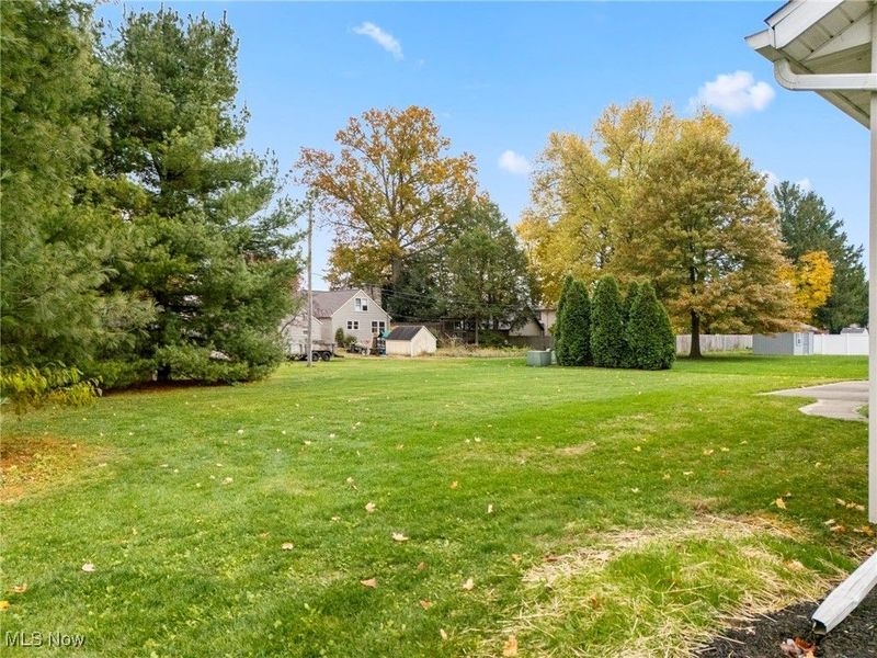 635 Quinten Avenue NW, Strasburg, OH 44680 Photo 6