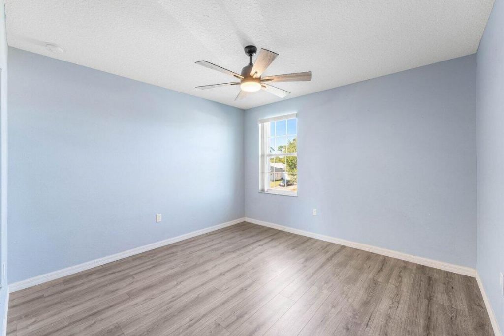 1842 SW Lofgren Avenue, Port Saint Lucie, FL 34953 Photo