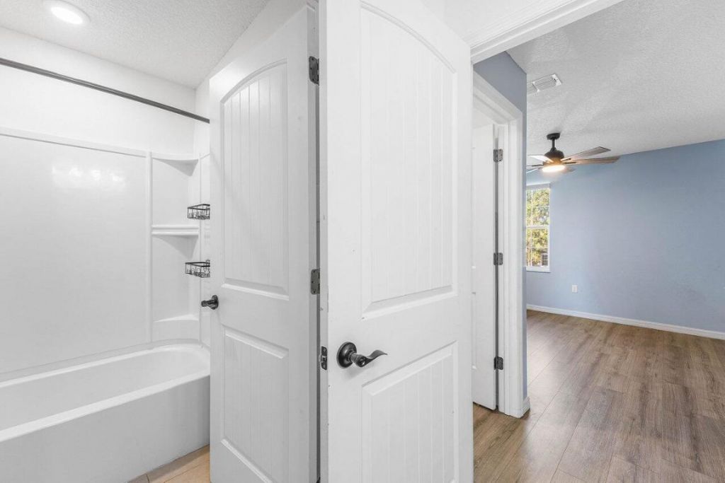 1842 SW Lofgren Avenue, Port Saint Lucie, FL 34953 Photo