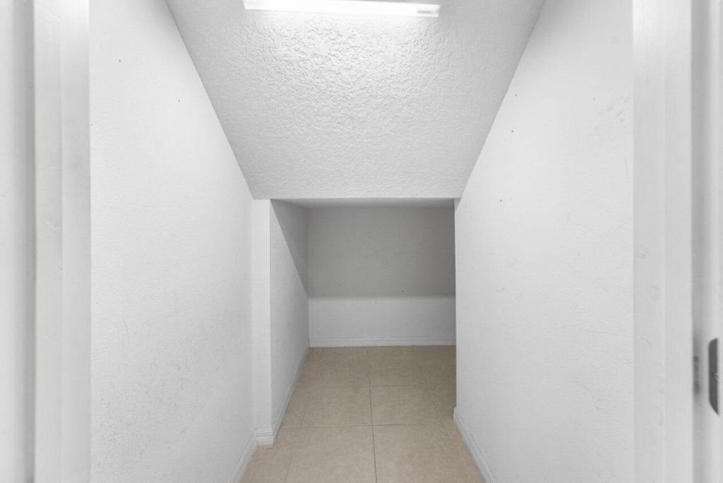 1842 SW Lofgren Avenue, Port Saint Lucie, FL 34953 Photo